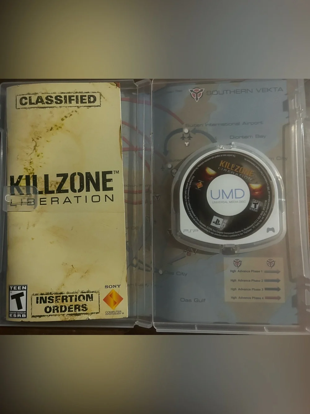 Killzone Liberation CIB Video Game for the Sony PSP PlayStation Portable System